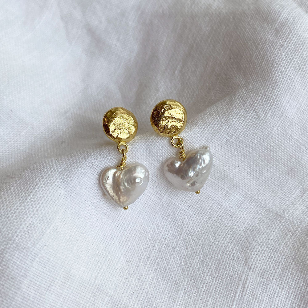 Freshwater Pearl Heart Earrings
