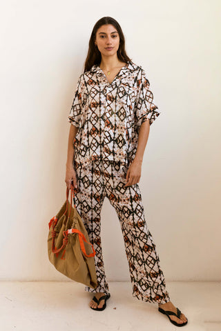 Lenny Set in Earthy Geo