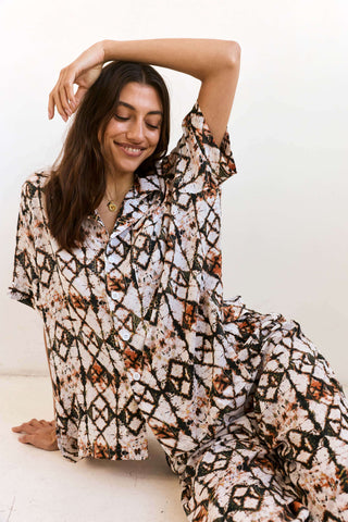 Lenny Set in Earthy Geo