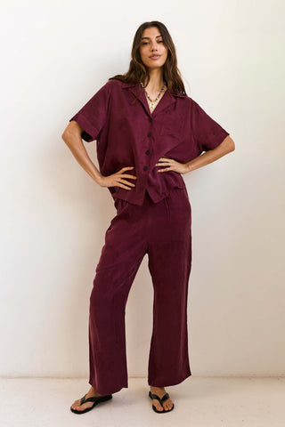 Lenny Set in Deep Red