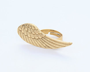 WHISPY WING RING